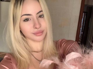 bella-crazyy.jpg