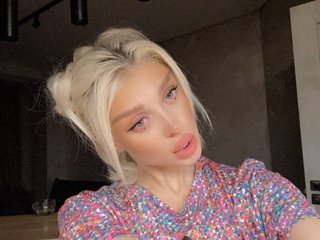 blondyli.jpg