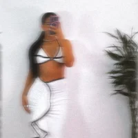 mia_zey.jpg
