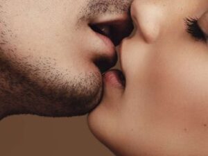 kiss7.jpg