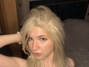 vikkiisecret.jpg