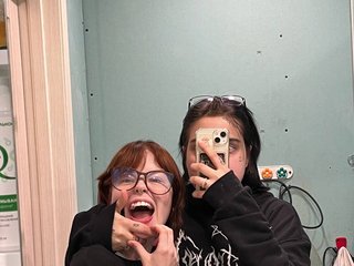 aliceandmia.jpg