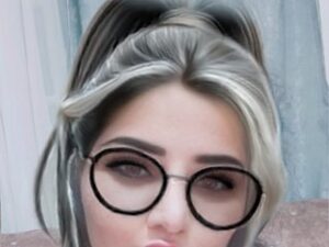 laura35.jpg
