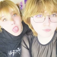 wehavepussies_xoxo.jpg