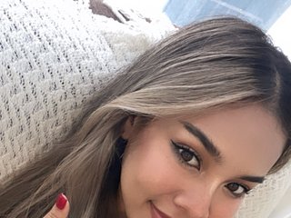 lilypeachxxx.jpg