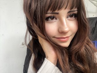 ellayoung.jpg