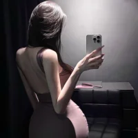sultry520.jpg